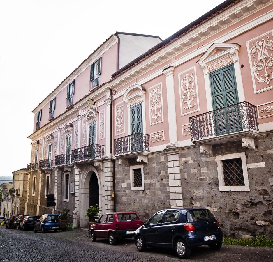 Hotel La Casa nel Borgo Antico Melfi Exterior foto