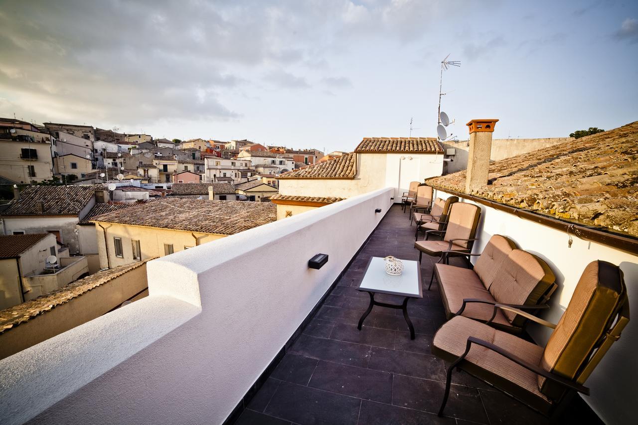 Hotel La Casa nel Borgo Antico Melfi Exterior foto